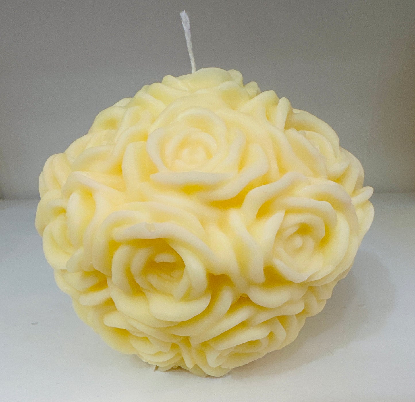 Flower ball (floral)