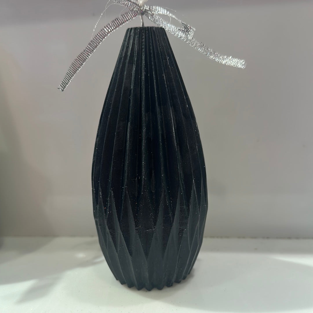 Floral bottle shape candle