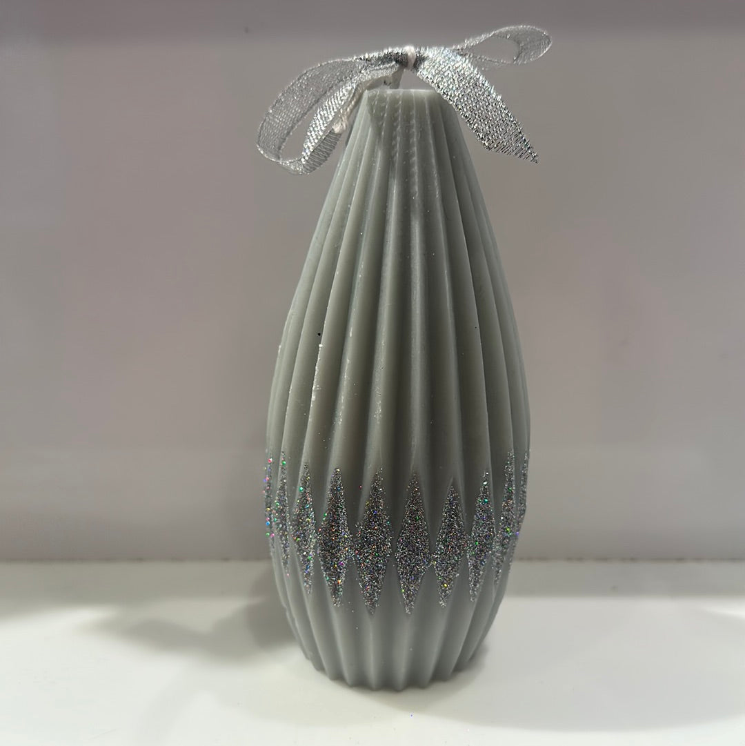 Floral bottle shape candle